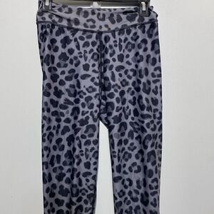 Aloha Fitness Women's Black Gray Leopard Print Pullon Leggings Size Medium